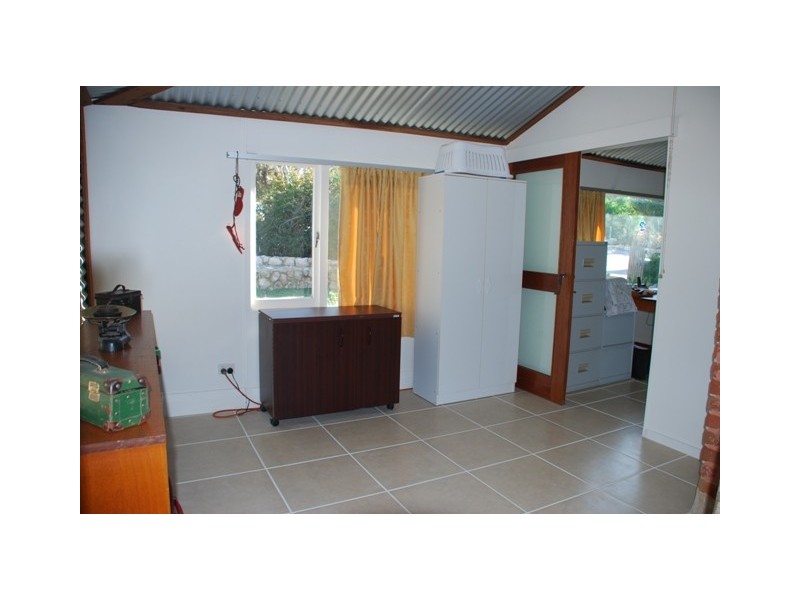 123 Phillips Road, Greenough WA 6532