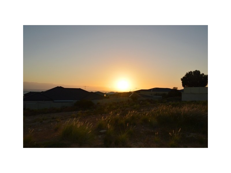 5 Basile Court, Wandina WA 6530