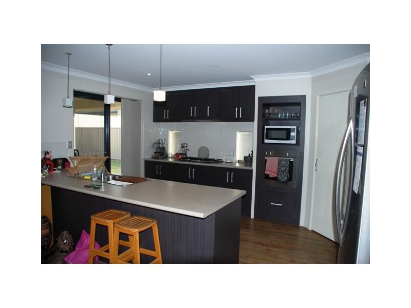 3 Sissy Lane, Wandina WA 6530