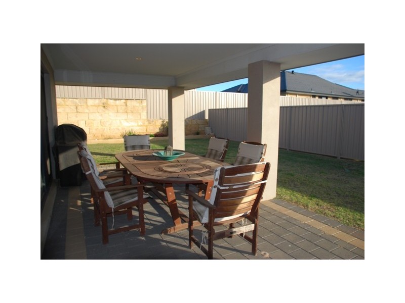 3 Sissy Lane, Wandina WA 6530