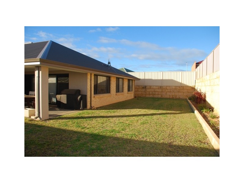 3 Sissy Lane, Wandina WA 6530