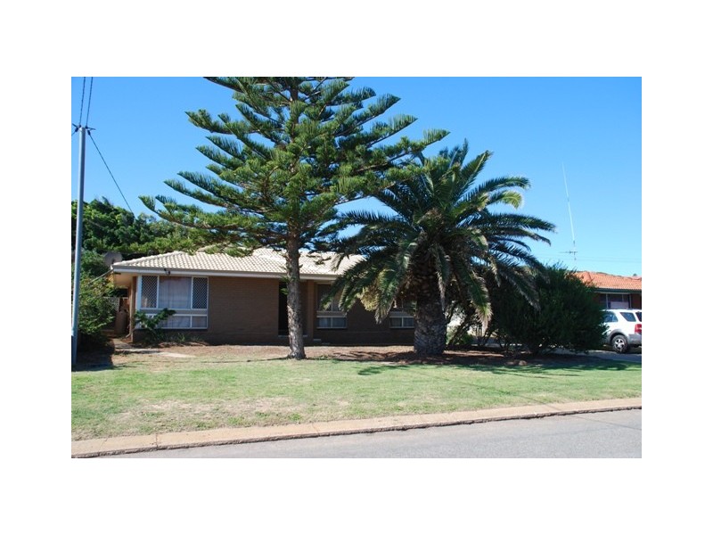 16 Roebuck Street, Mahomets Flats WA 6530