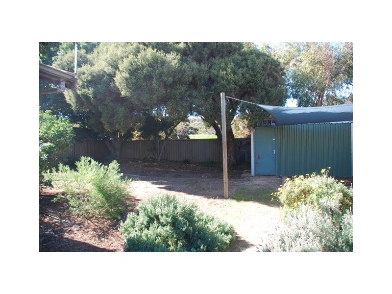 16 Roebuck Street, Mahomets Flats WA 6530