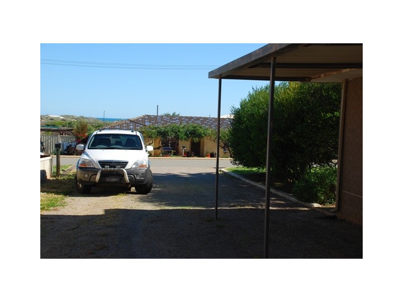 16 Roebuck Street, Mahomets Flats WA 6530