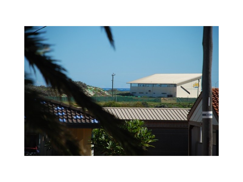 16 Roebuck Street, Mahomets Flats WA 6530