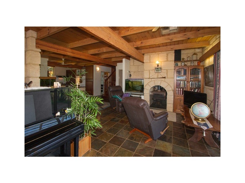 210 Nanson-Howatharra Road, Nanson WA 6532