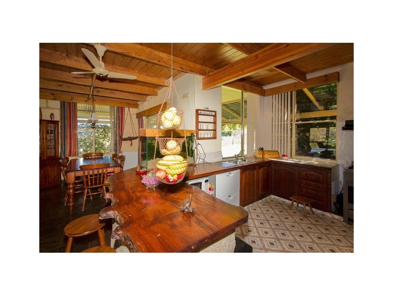 210 Nanson-Howatharra Road, Nanson WA 6532