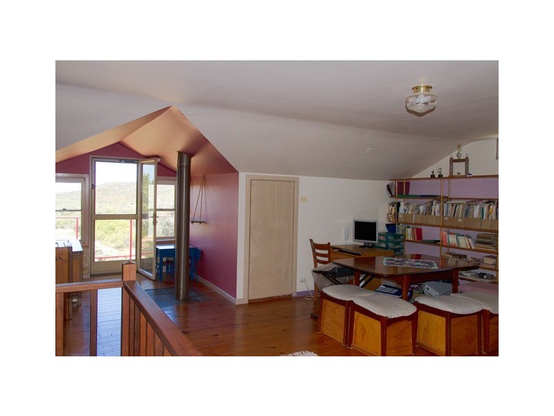 210 Nanson-Howatharra Road, Nanson WA 6532