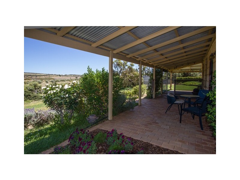 210 Nanson-Howatharra Road, Nanson WA 6532