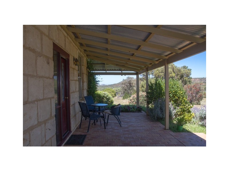 210 Nanson-Howatharra Road, Nanson WA 6532