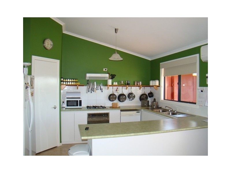 169 Bookara East Road, Dongara WA 6525