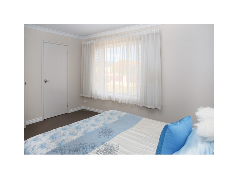 6 SHOALHAVEN WAY, Drummond Cove WA 6532