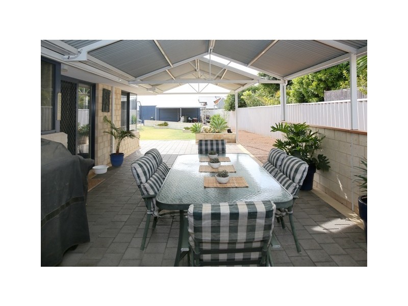 6 SHOALHAVEN WAY, Drummond Cove WA 6532