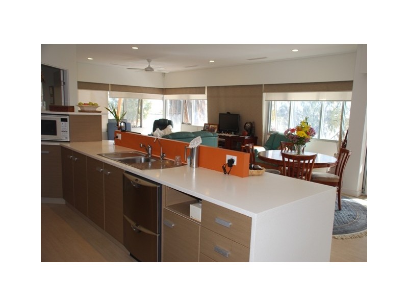 1/5 Wiebbe Hayes, Geraldton WA 6530