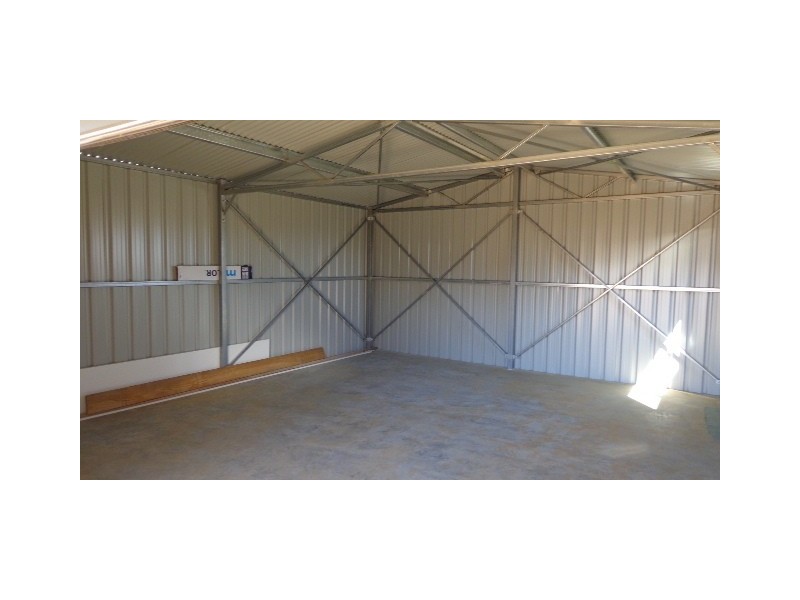 7 Andrew Lane, Waggrakine WA 6530