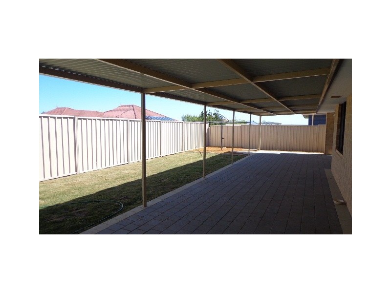 7 Andrew Lane, Waggrakine WA 6530