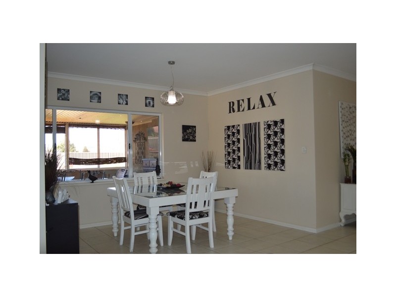 56 Tersonia Way, Strathalbyn WA 6530