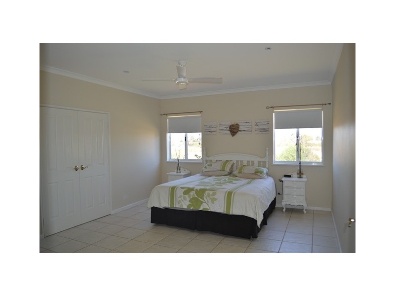 56 Tersonia Way, Strathalbyn WA 6530