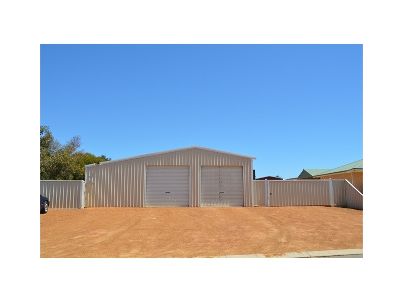 56 Tersonia Way, Strathalbyn WA 6530