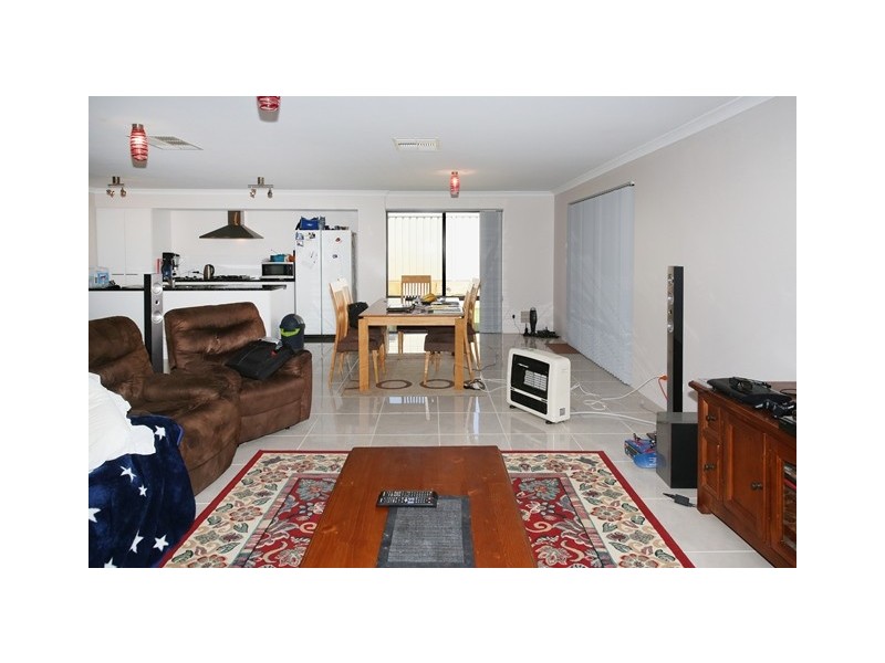 26 Beachcomber Hill, Glenfield WA 6532