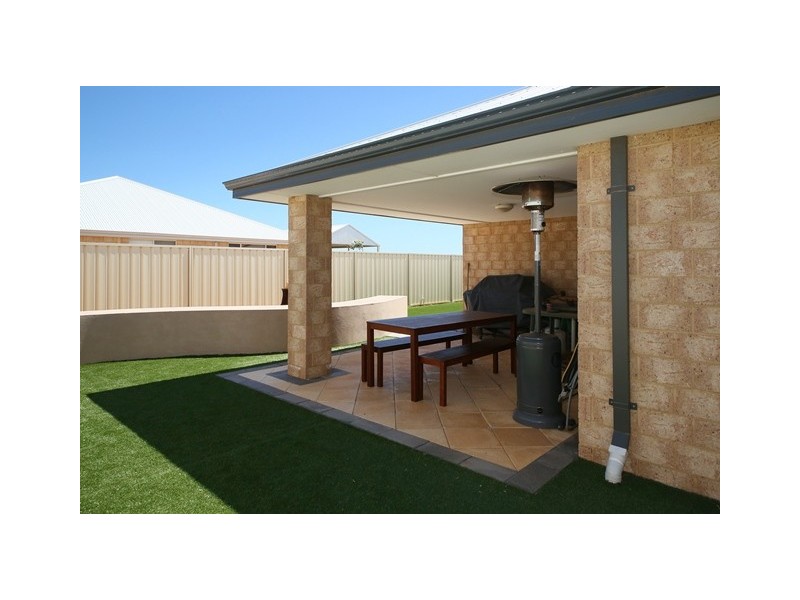 26 Beachcomber Hill, Glenfield WA 6532