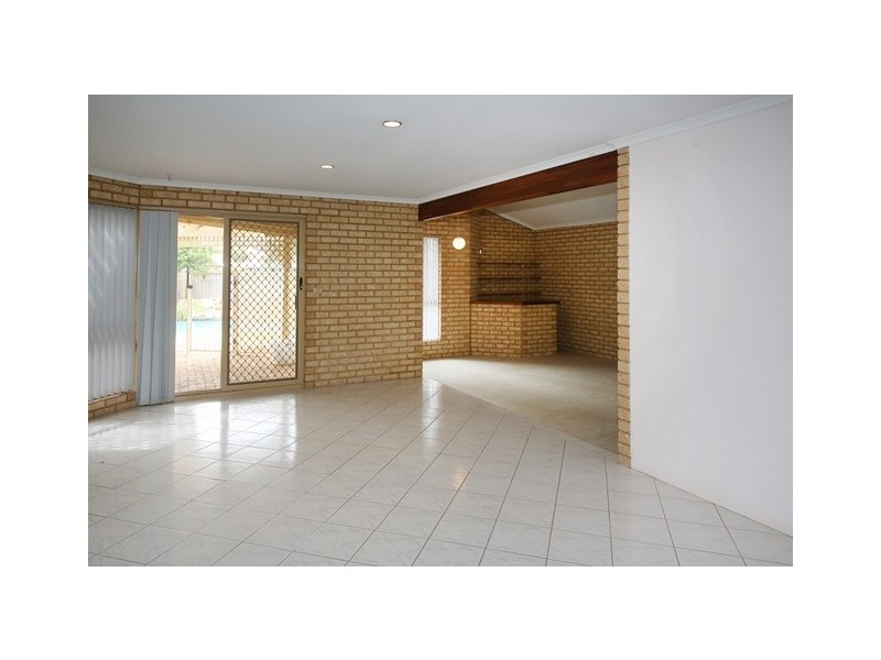 27 Glass Crescent, Mahomets Flats WA 6530