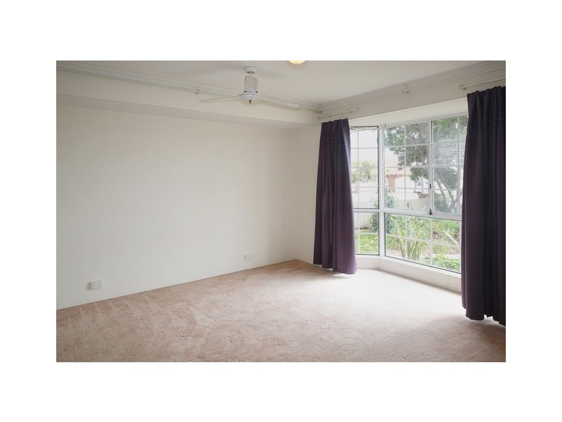 27 Glass Crescent, Mahomets Flats WA 6530