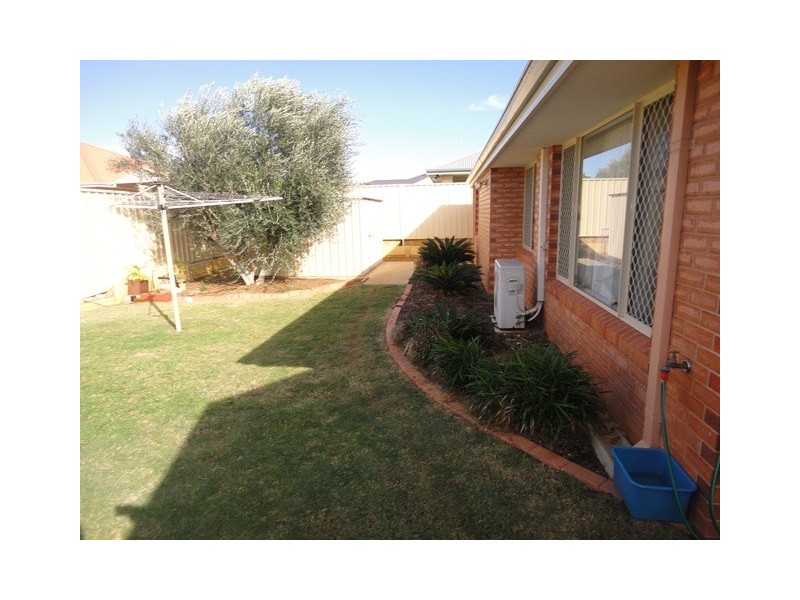 24 Moorings Loop, Sunset Beach WA 6530