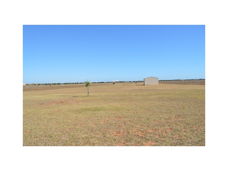 68 Sadler Way, Deepdale WA 6532