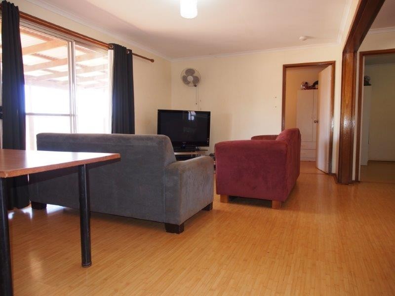 38 Armstrong Way, Newman WA 6753