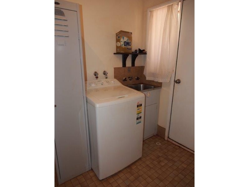 38 Armstrong Way, Newman WA 6753