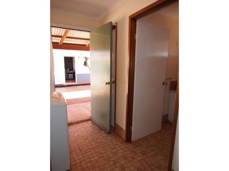 38 Armstrong Way, Newman WA 6753