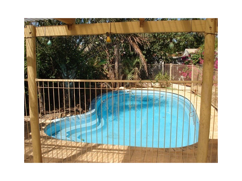 6 Hibiscus Street, Utakarra WA 6530