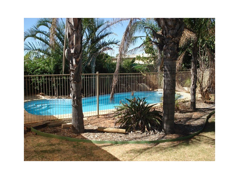 6 Hibiscus Street, Utakarra WA 6530