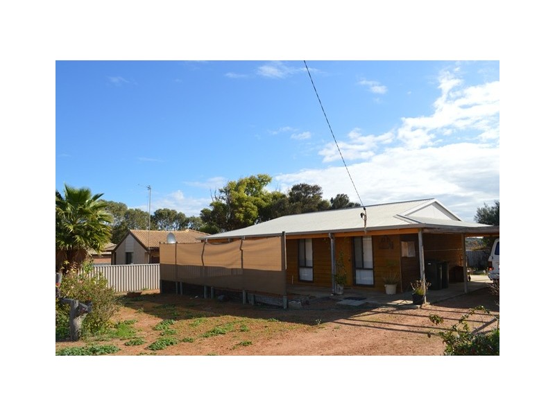 22 Clementina Road, Dongara WA 6525