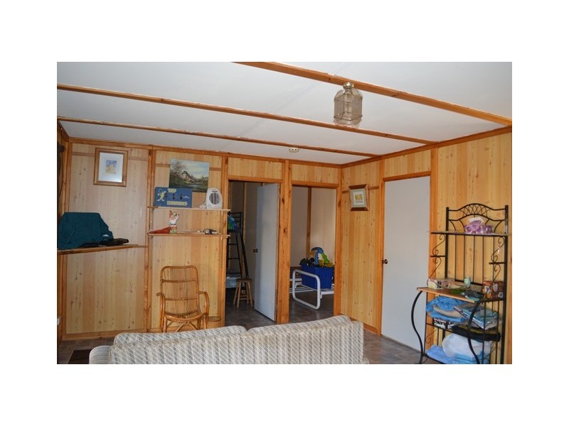 22 Clementina Road, Dongara WA 6525