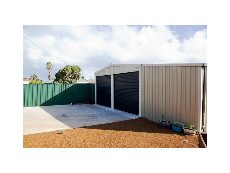 37 Roebuck Street, Mahomets Flats WA 6530