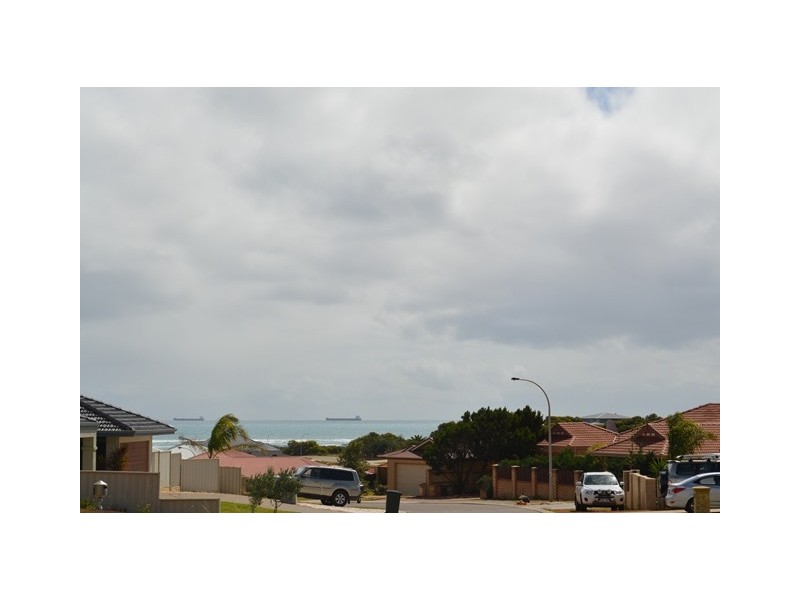 13 Nautical Lookout, Drummond Cove WA 6532
