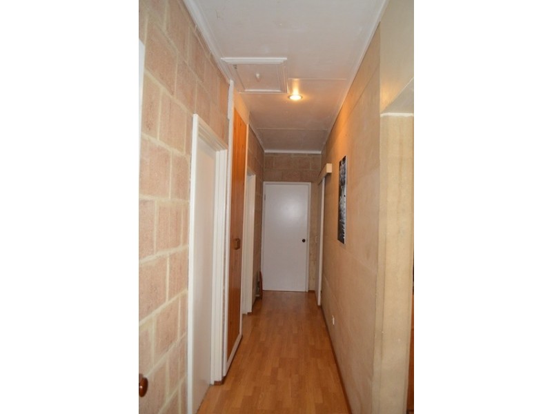 77 McCartney Road, Greenough WA 6532