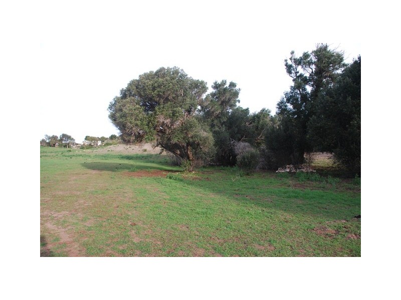 77 McCartney Road, Greenough WA 6532