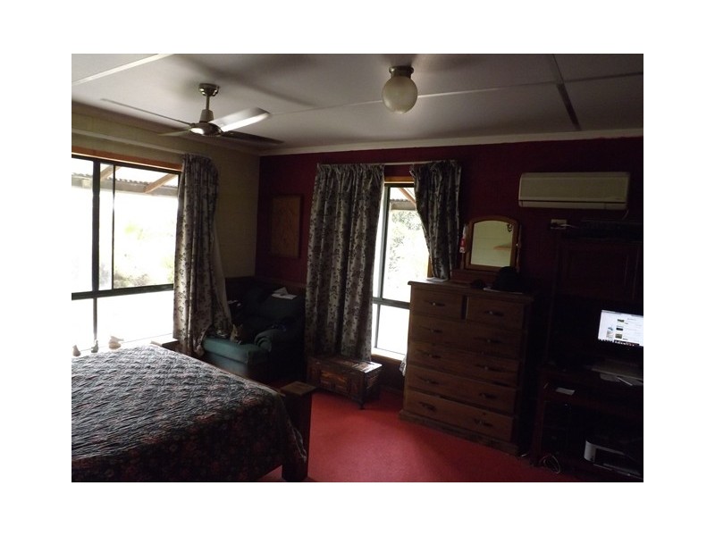 218 Bunter Way, Howatharra WA 6532