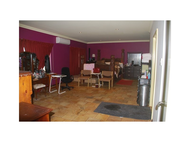 210 Crampton Road, South Greenough WA 6528