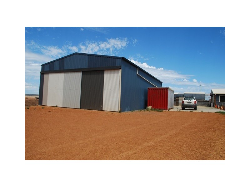 210 Crampton Road, South Greenough WA 6528