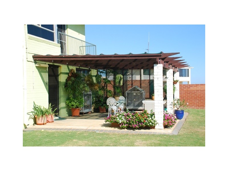 64 Bayview Street, Mount Tarcoola WA 6530