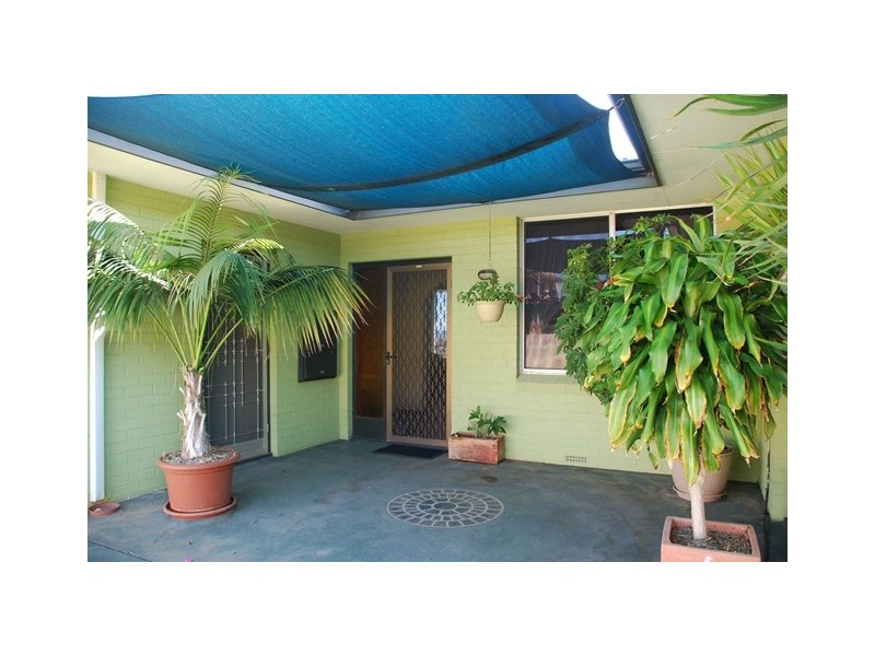 64 Bayview Street, Mount Tarcoola WA 6530