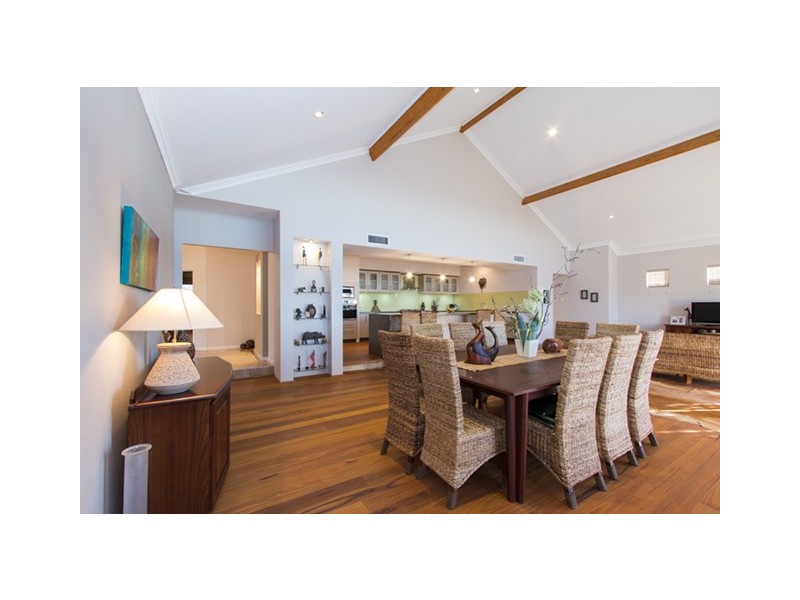 71 Redcliffe Concourse, White Peak WA 6532