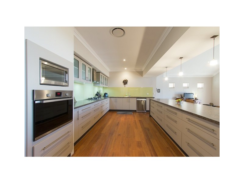 71 Redcliffe Concourse, White Peak WA 6532