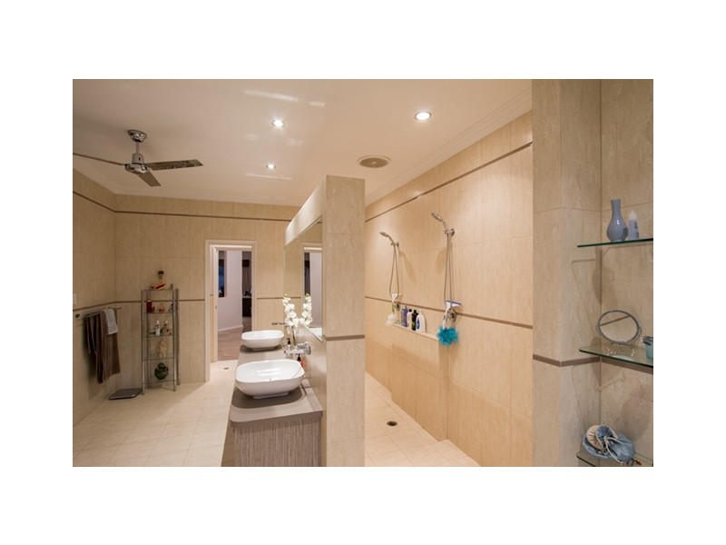 71 Redcliffe Concourse, White Peak WA 6532