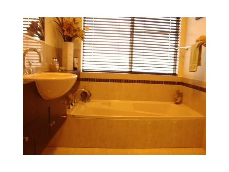 28 Waverley Street, Mount Tarcoola WA 6530