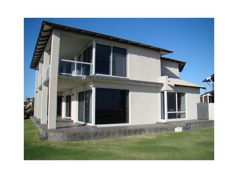 9 Eastcott Way, Tarcoola Beach WA 6530